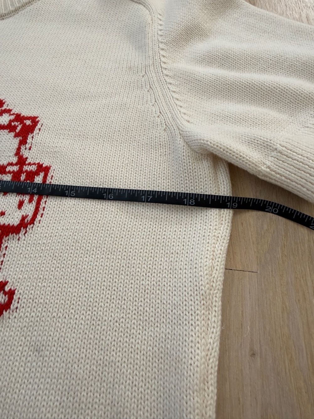 Abercrombie & Fitch Nantucket Crab Knit Tee - Picture 8 of 10